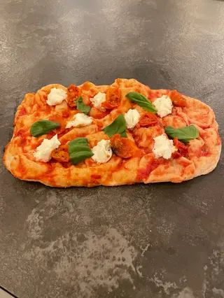 Pinsa la Bufalotta
