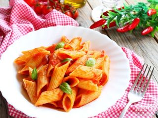 Mezze penne al pomodoro