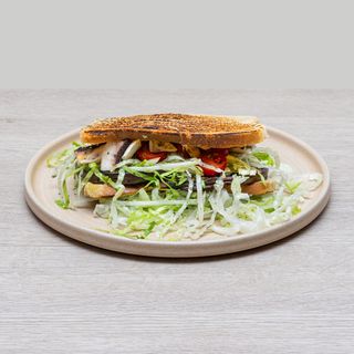 Big toast mediterraneo