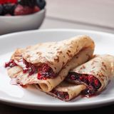 Clatite cu gem de Fructe de Padure.