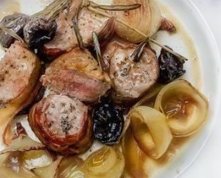 Maiale con Cipolla