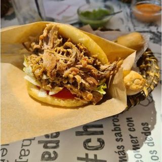 Arepa De Carne Mechada