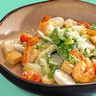 Салат "Цезарь" с креветками