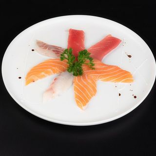 141. Carpaccio di pesce misto