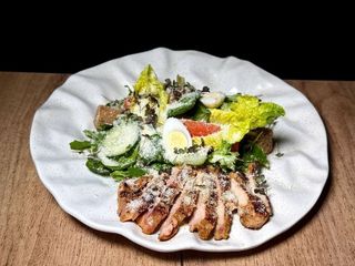 САЛАТ ЦЕЗАР З КУРКОЮ 310г