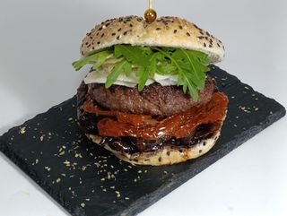 Burger puro buey con patatas 