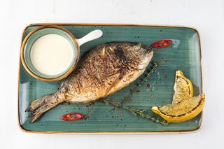 Дорадо на гриле