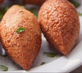 Sambusek con spinaci