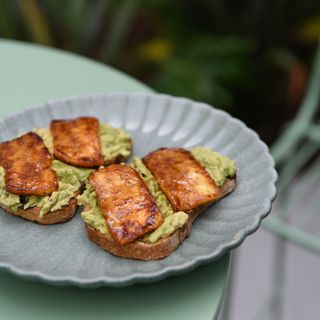 Avocado Haloumi