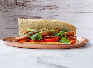 Sándwich De Pollo Marinado
