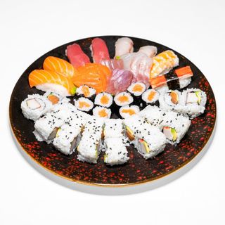 Sushi Box Medium 40 pezzi