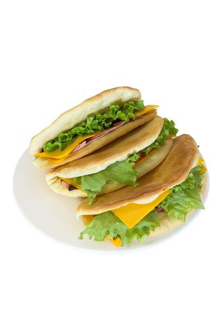 სენდვიჩი ძეხვით