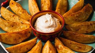 მექსიკური კარტოფილი სოუსით