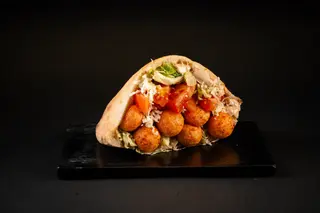 Sandwich cu Crochete de Cașcaval