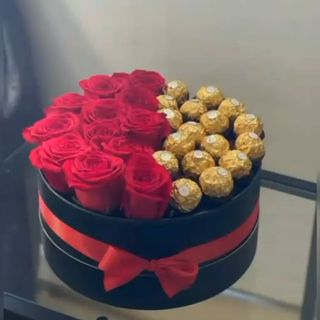 Boite de Fleurs et chocolat 