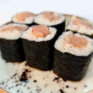 Hosomaki Toro (6 uds.)