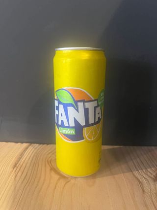 Fanta Limón