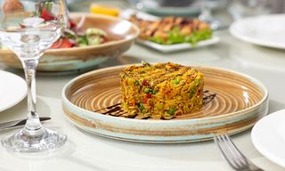 ბრინჯი ბოსტნეულით