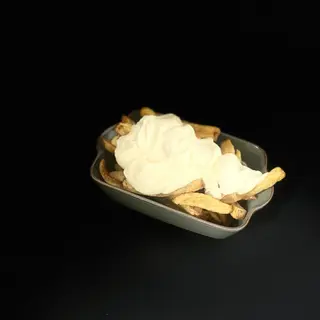 Ración De Patatas Alioli