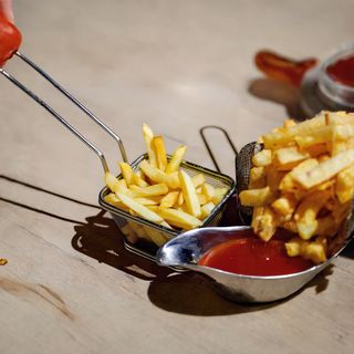 Картофель фри (200г)