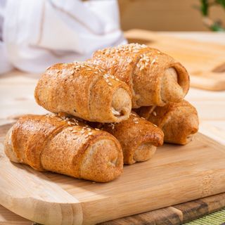 Солени лимецови кифлички с краве сирене и сусамово семе