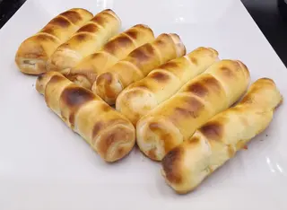 Prosciutto And Cheese Roll