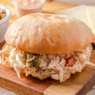 Burger Pepito Pollo Alambre