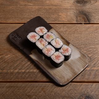 Maki De Tartar De Toro 