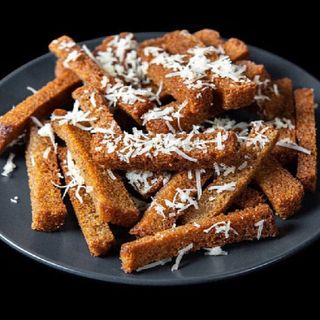 Сухарики житні з часником та пармезаном (150г)