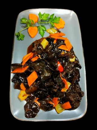 Urechi de lemn prăjite