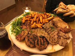 Tagliata di vitello con rucola e grana 400 g