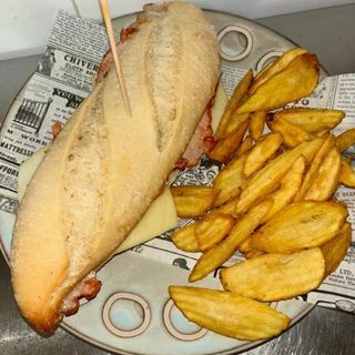 Menú Bocata De Lomo