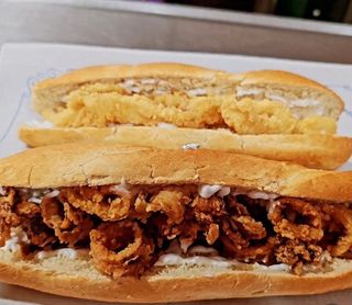 Bocadillo De Calamares