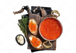 Tostadas con mantequilla y caviar rojo (2 uds.)