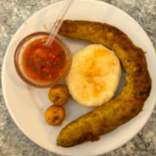 Tapa Colombiana De Chorizo 