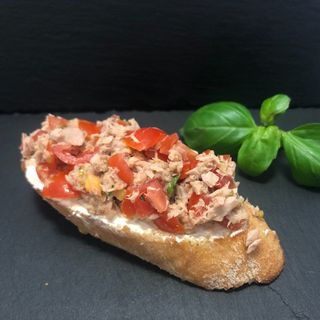 Bruschetta z tuńczykiem 3szt