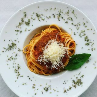 Espaguetis A La Boloñesa