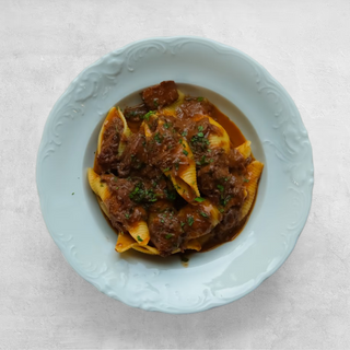 Pasta z policzkami wołowymi