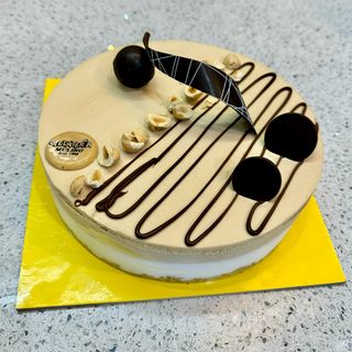 Torta gelato nocciola 6/7 porzioni