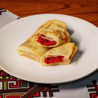 Pancakes with Strawberry