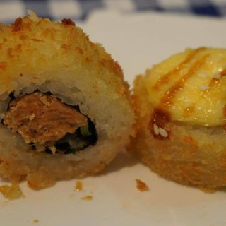 Жареные Роллы "Ролл Сияма  "(10 шт)