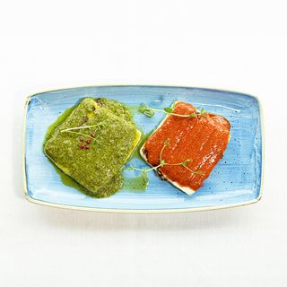 Queso Asado Con Dos Mojos