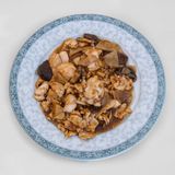 54.- Pollo Con Bambú Y Setas