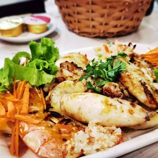 Lulas Grelhadas com Gambas
