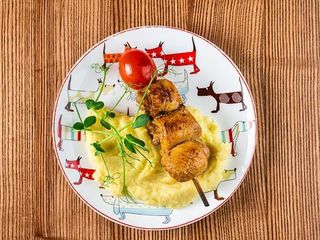 Курячий шашличок з картопляним пюре (150\50\75g)