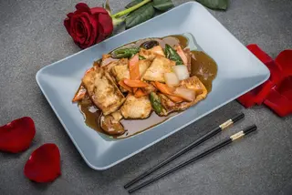 S53 Tofu saltato con verdure