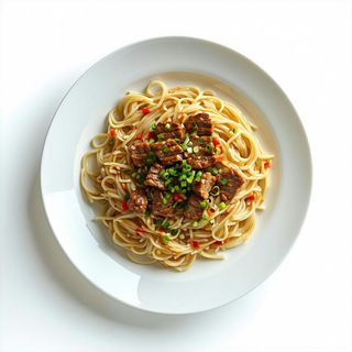 30. Spaghetti di riso con carne