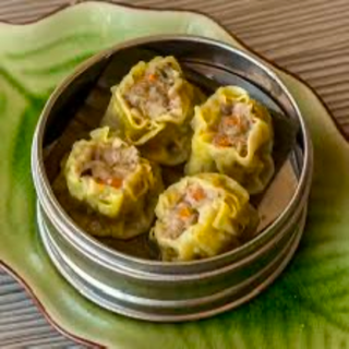 24C肉. Sau Mai Relleno De Lomo