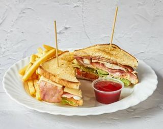 Sándwich España Club 