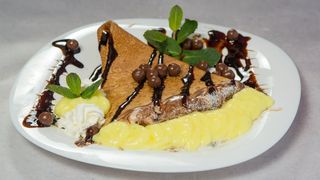 Palačinka sa eurokremom i pudingom od vanile